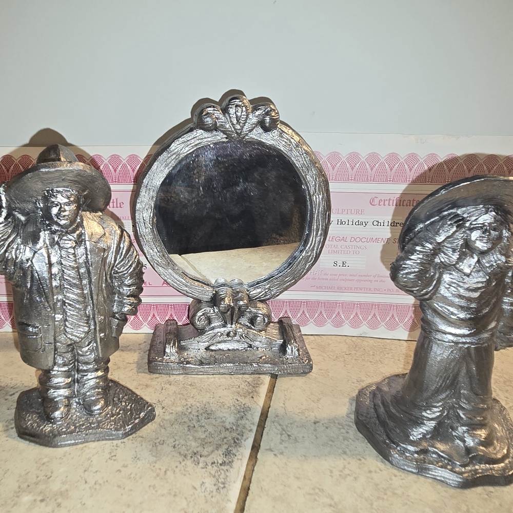 Silver Decorative Figurine Set
